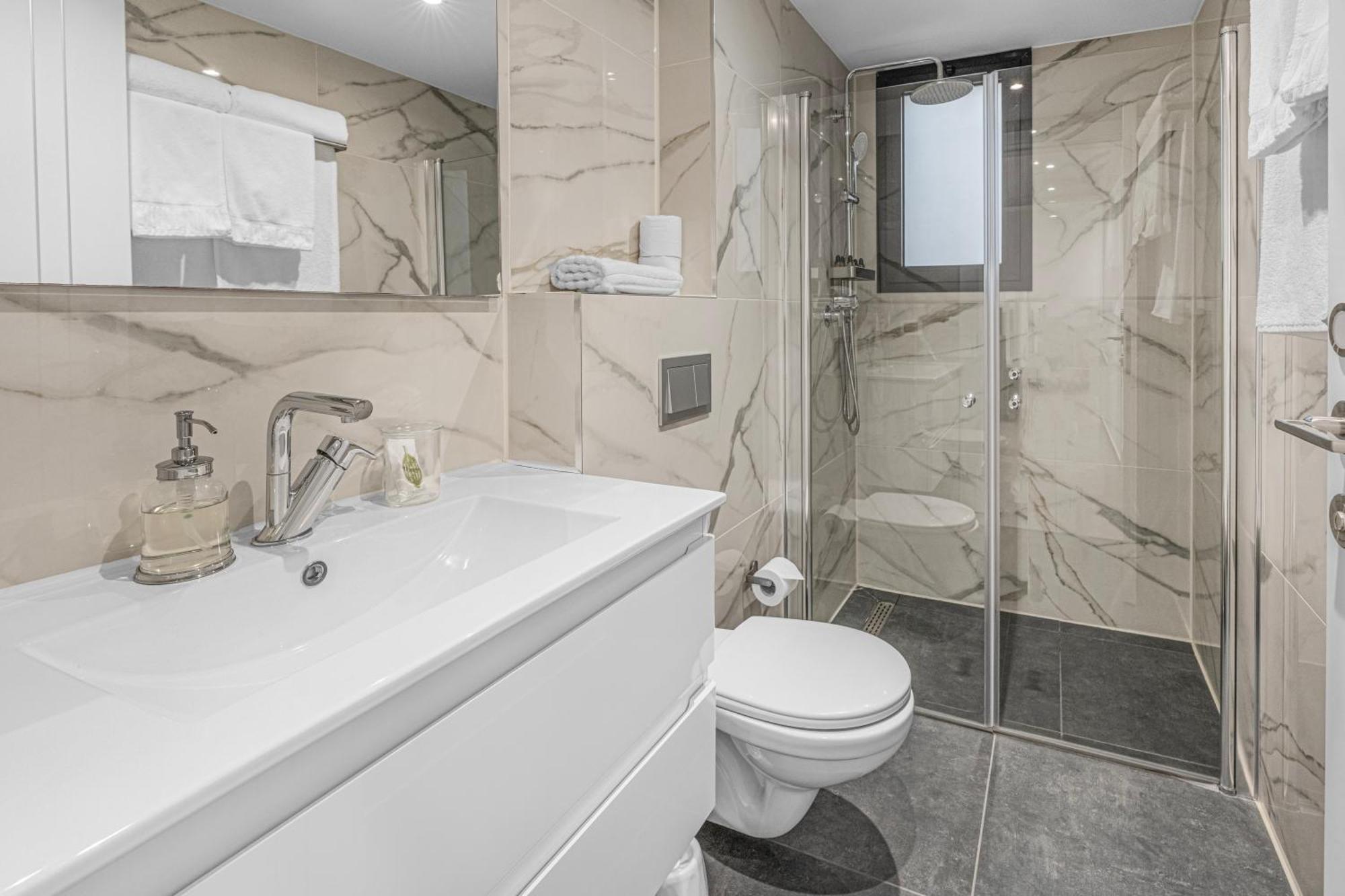 Luxury #57 By Hashdera Apartment